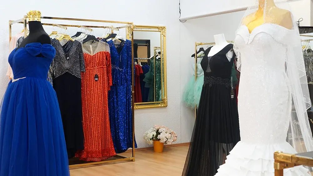 ALMAS Dress Bern