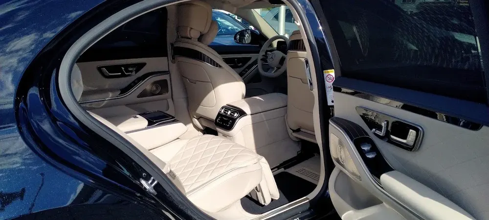 Fair Taxi GmbH - VIP Limousine Service