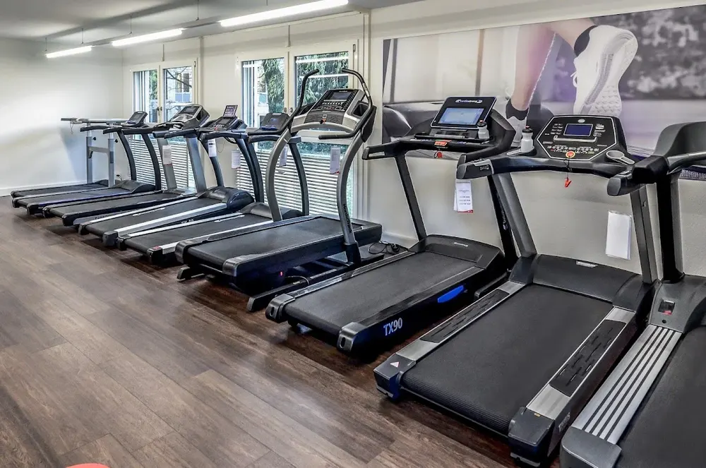Fitshop Bern - 4