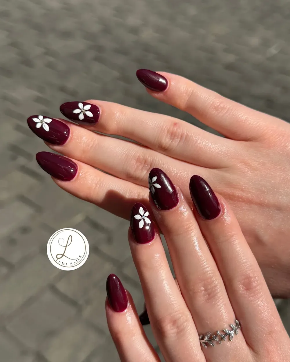 Lumi Nails - 2