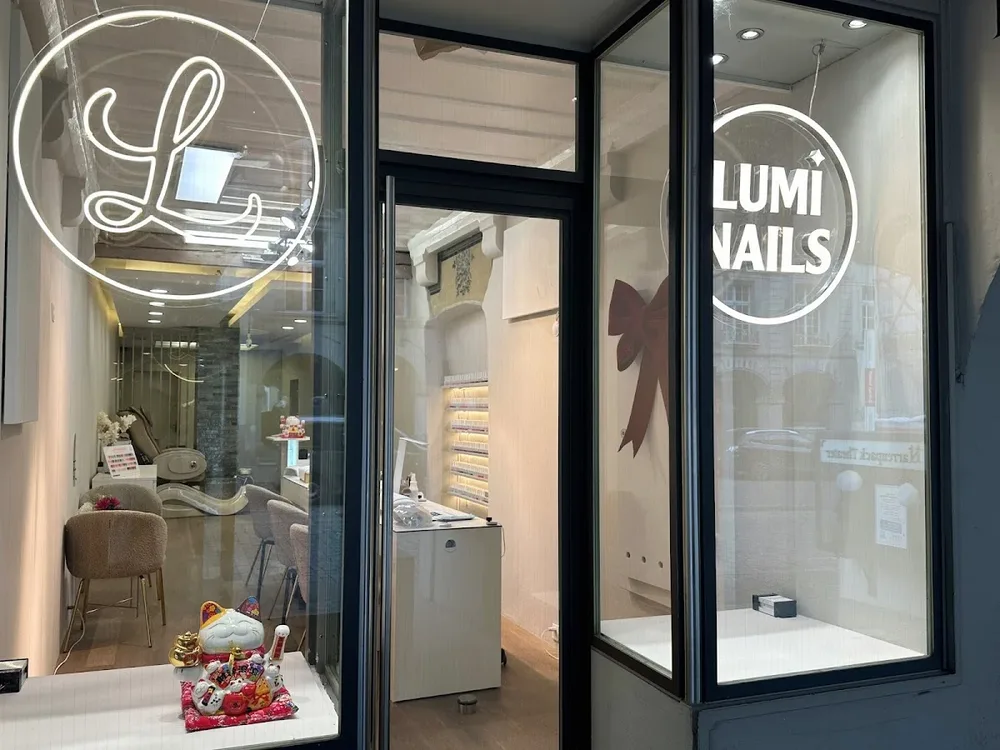 Lumi Nails - 3