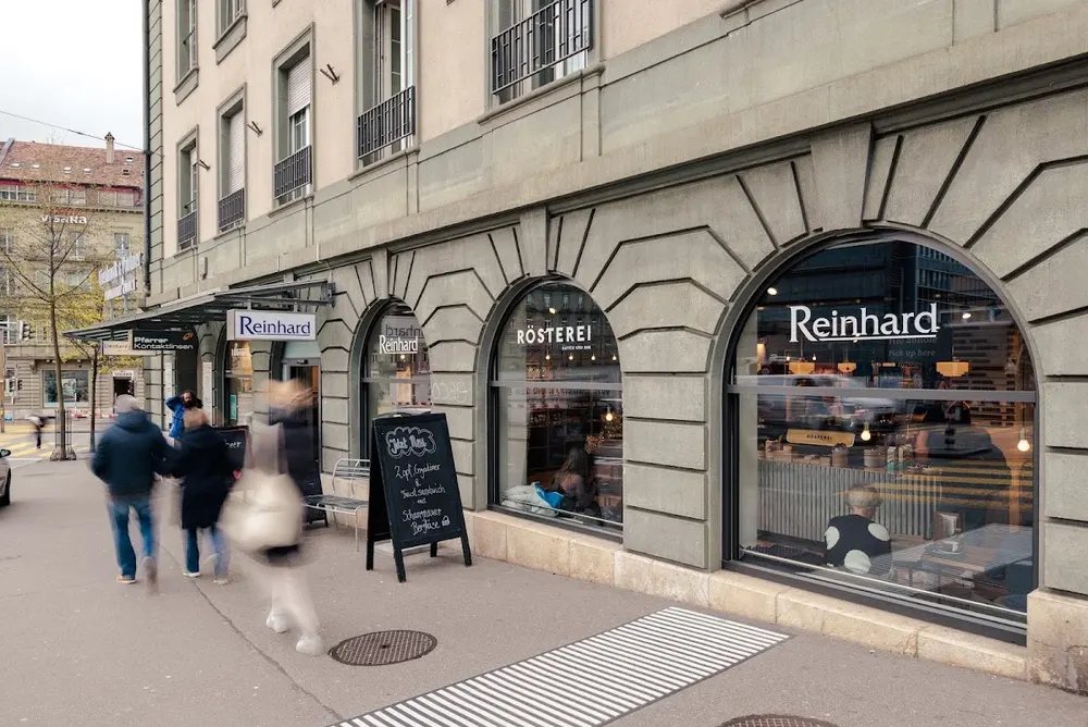 Reinhard Bäckerei Café