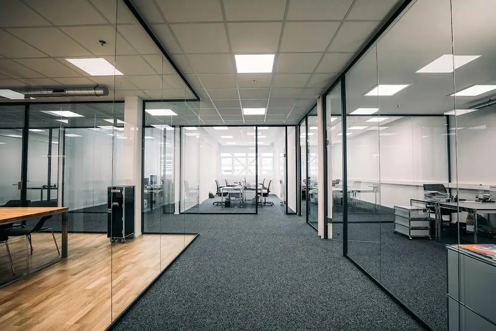 Suissepool Services AG