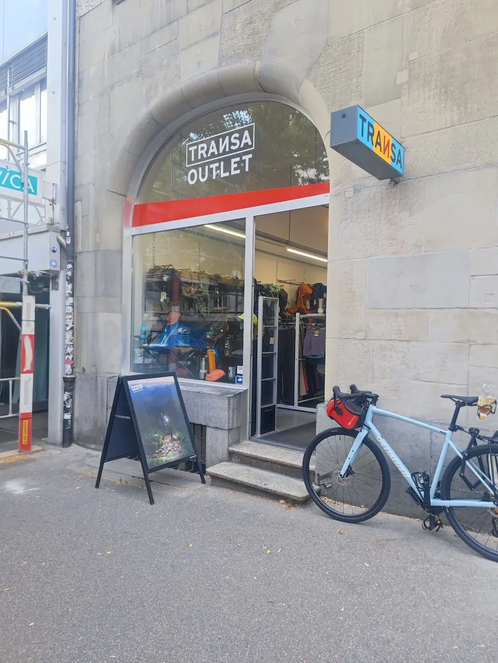 Transa Outlet, Bern