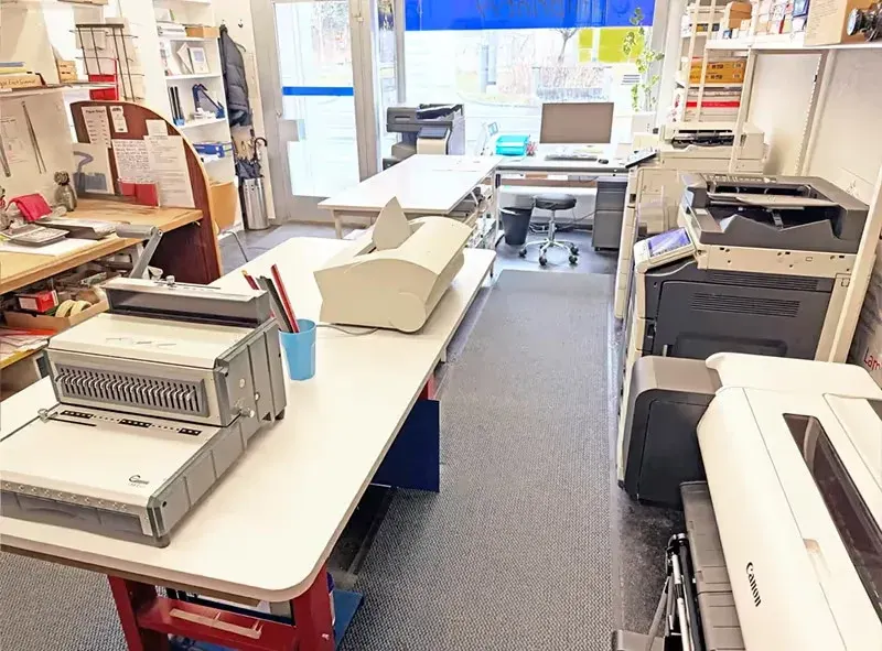 Uniprint99 - dein Copyshop und Digitaldruck Geschäft in der Berner-Länggasse